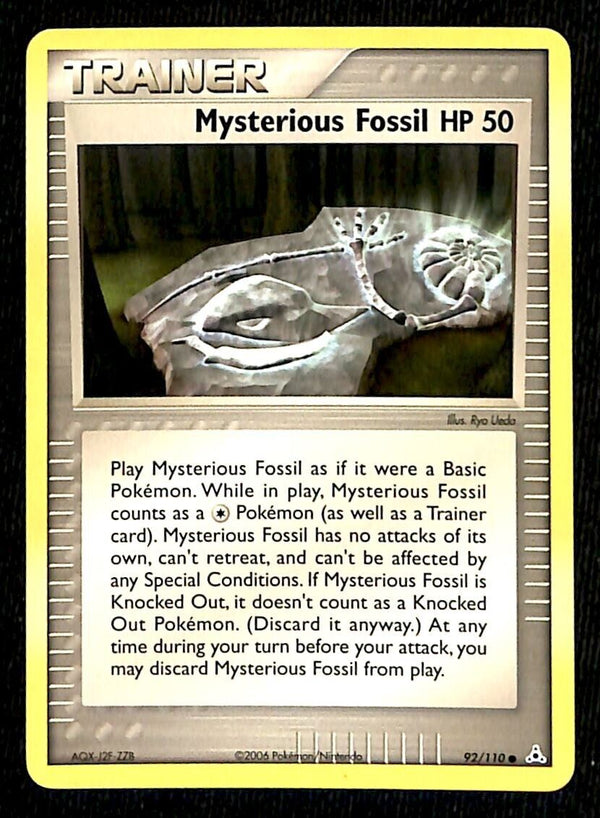 Mysterious Fossil Holon Phantoms NM, 92/110 Pokemon Card